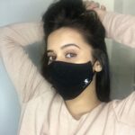 Shivani Surve Instagram - Wear your Mask everytime you step out, just as I did. Get your Giordano Mask today and stay safe for yourself and those around you! Follow @giordanoindia and get your Face Mask today from their website. #GiordanoIndia #Protectivemasks #GiordanoEssentials #MaskIndia