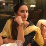 Shivani Surve Instagram - बस यूँही 💛