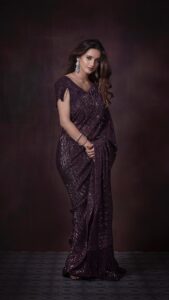 Shivani Surve Instagram - Looks aren’t everything, but I have them just in case 😜 

.

.

.

.
#fun #instafashion #photoshoots #pune #instamood #just #photo #reels #shivanisurve #instagram