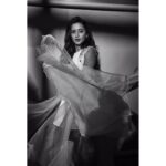 Shivani Surve Instagram - Missing the photoshoot like too much!!! 🖤 . . . #MissingPhotoshoot #ThrowbackPicture #Lockdown