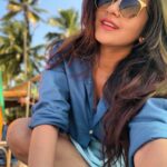 Shivani Surve Instagram - #imissthebeachyvibe 🏖🤷🏻‍♀️