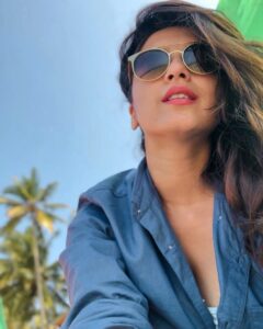 Shivani Surve Instagram - I got that summertime 🌤