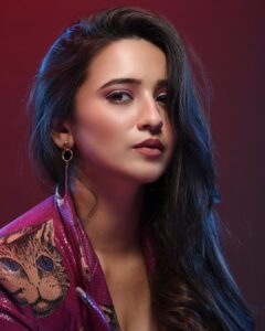 Shivani Surve Instagram - ♥️ Contemplate 👀
.
.
📸 @sanketkhuntale 
 👗 @shopmankabhasin 
.
Managed by: @dreamers_pr 
.
.
.

#instagood #instagram #eyes #cats #catsofinstagram #style #fasion #instafashion #fashioninsta #indowestern #shivanisurve #fashion #photooftheday #photography #ootd #actress
