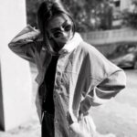 Shivani Surve Instagram – Good vibes only 🖤