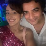 Shivya Pathania Instagram - Shiny Glittery Nights calls for a Big celebration.. When you take mirror selfie’s and selfies coz you ain’t got time other thn reliving moments with the people you love and admire.. And ofcourse my biggest distraction in the world,The warmth of a tiny Cato cat clicked by @mallika_singh_official_ 🙇‍♀️🥳 Happy Happy to @swastikproductions #swastikfamily Congratulations to entire team that takes everyone ahead like a family forever ❤️ . An epic Radhakrishna #1000 episodes night!! P.S. you live so much you forget to post!! @beatking_sumedh krishnaaa❤️ A show that has my heart and soul and everything divine❤️🧿🧿🧿