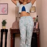 Shivya Pathania Instagram - Baby make a Bad man sing!! I am obsessed with the form and this music !! Flowwwwwiiinngggggggggggg.......