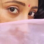 Shivya Pathania Instagram - Rakhun jhupake sabse woh Laila......