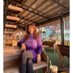 Shivya Pathania Instagram – Winter Sun ☀️ #Goldenhour #Shimla #home Cafe Simla Times
