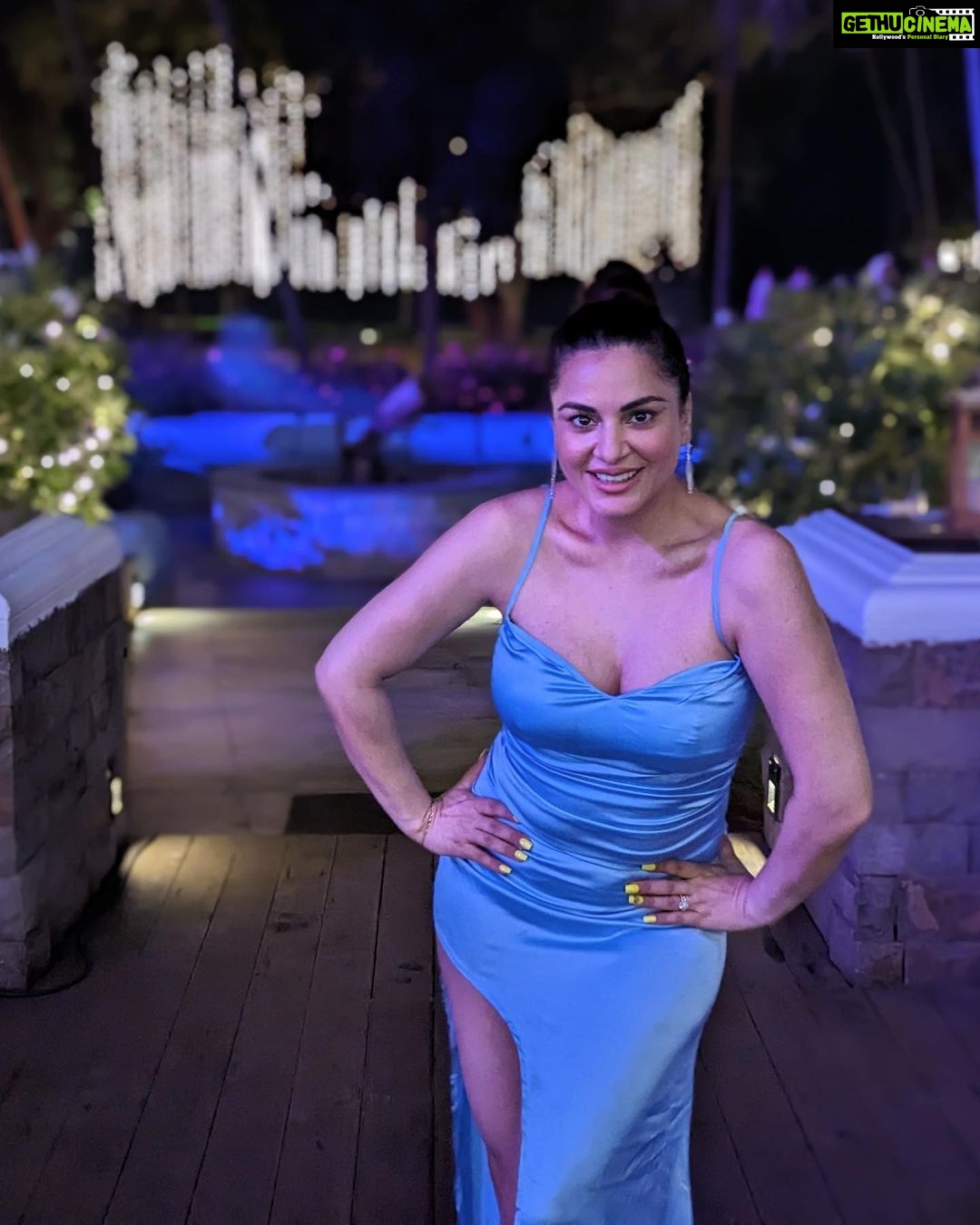 Shraddha Arya Instagram - What a Blue-Tiful Evening it was 🧿