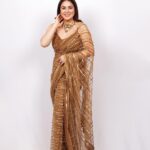 Shraddha Arya Instagram - Draped in Grace & Glamour ⭐️ #AboutBlastNight Style : @kmundhe4442 Outfit : @thefrontrowcouture @limelessmedia 📸 : @_rkfotografo Jewelry: @aquamarine_jewellery