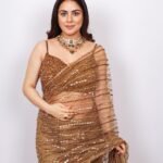 Shraddha Arya Instagram - Draped in Grace & Glamour ⭐️ #AboutBlastNight Style : @kmundhe4442 Outfit : @thefrontrowcouture @limelessmedia 📸 : @_rkfotografo Jewelry: @aquamarine_jewellery