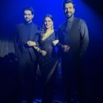 Shraddha Arya Instagram – Tippy Tippy Tap…
No Matter What Occasion It is 
You’ll See Us In Black! #lol 
Alongside The Two (Out of Three) Cool Men In My Kundali ;)