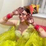 Shraddha Arya Instagram – Happy Karwachauth & Love To All! ❤️ 

Lehenga: @gopivaiddesigns 
#Grateful