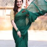 Shraddha Arya Instagram - ये दिल तुम बिन, कहीं लगता नहीं, हम क्या करें … 📷: @pappu.gupta.549