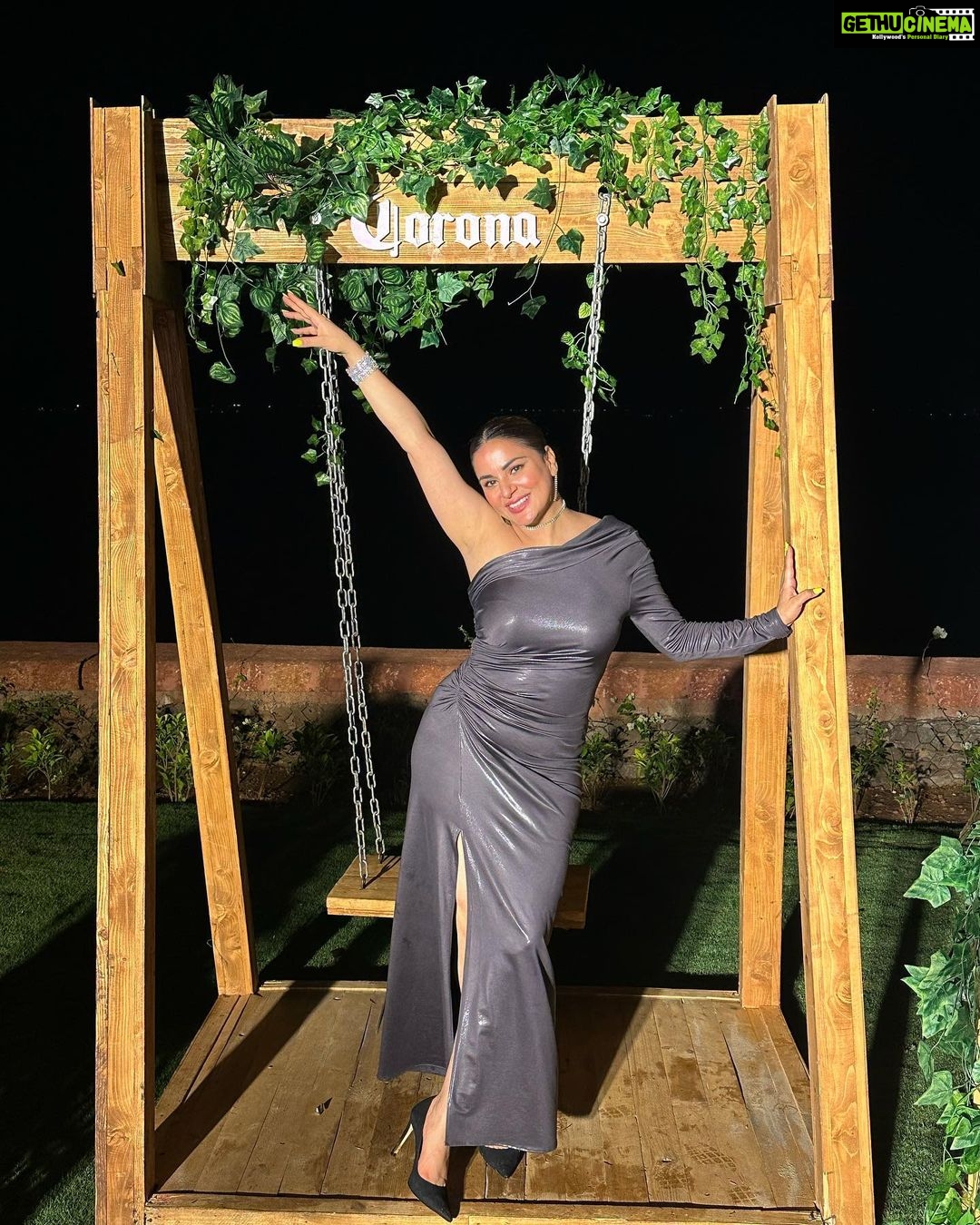 Shraddha Arya Instagram - Some More From The NYE Madness❤️