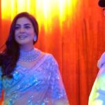 Shraddha Arya Instagram - When A Reverse Exchange Of Instructions Happened Between The Actor & Her Director. Lead @anilvkumar04 on the dance floor & he did pretty well 👏🏻🤪. #KundaliBhagya #BTS #JustSwaying #Dance