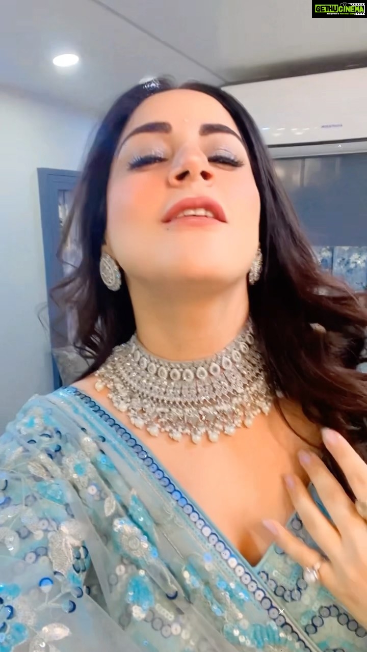 Shraddha Arya Instagram - #TransitionReels #TrendingReels #ShraddhaArya