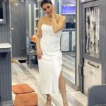 Shraddha Arya Instagram - #AboutLastWhite 🤍 Styled by : @kmundhe4442 Jwellery by : @kanika_rana_fine_jewellery @being.kanika Partied at: @bollyboomhousebkc 📸: @mahadevallegunti