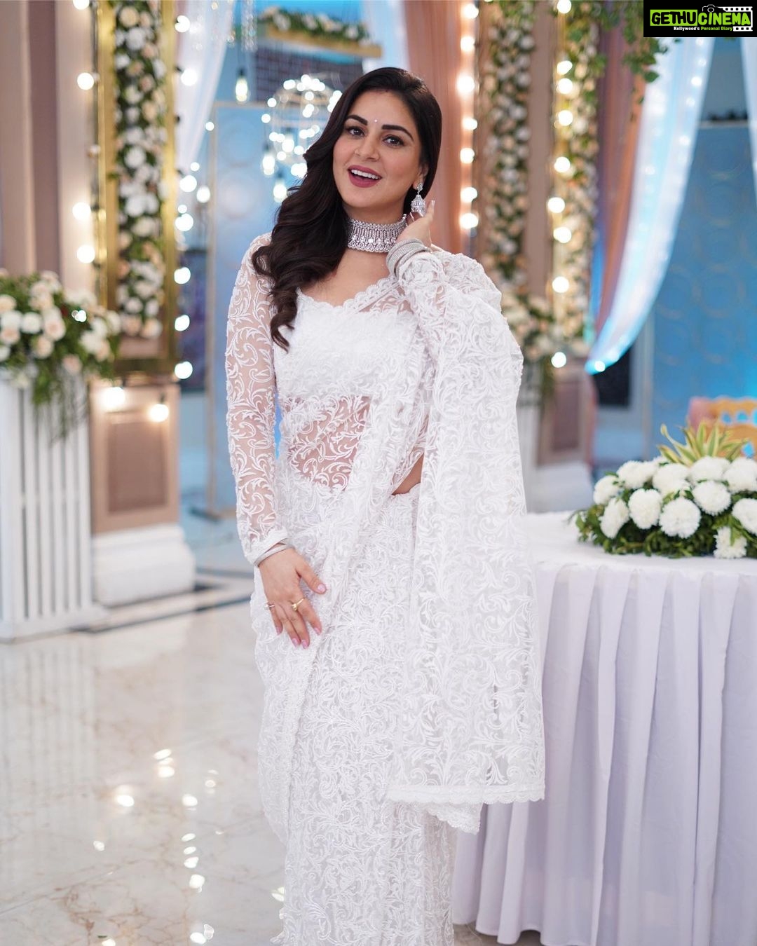 Shraddha Arya Instagram - #KundaliBhagya #Preeta @zeetv 📸: @sunnytheshooter