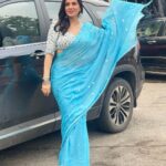Shraddha Arya Instagram - Are you even wearing a Saree if you don’t fly the Pallu in the Air?! Lol #SomeStills #SareeJahanSeAcha 😂