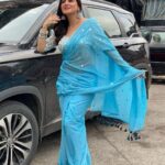 Shraddha Arya Instagram - Are you even wearing a Saree if you don’t fly the Pallu in the Air?! Lol #SomeStills #SareeJahanSeAcha 😂