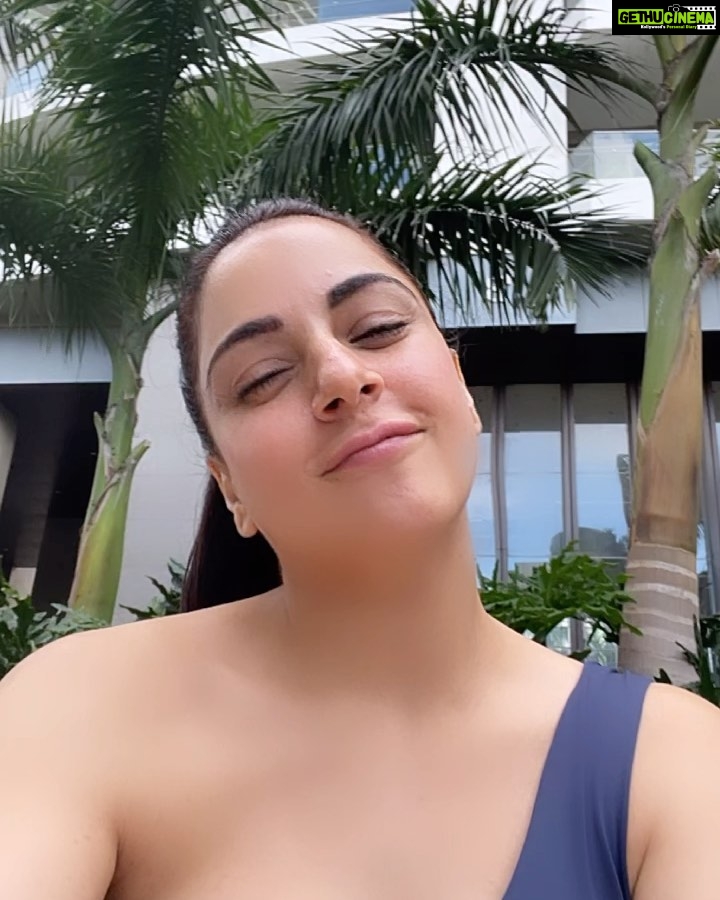 Shraddha Arya Instagram - Last weekend… #ByThePool #Happytime
