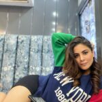 Shraddha Arya Instagram – My First Holi poSt Marriage … It had to be Crazyyyy & Special!! 
And it went like … 😂❤️🍰🤪
#SoFun 
 #ReelHoliParty #ReelsPeHoli #HappyHoli #HoliHai #ReelHoliChallenge #ReelsPeTV #IndianTVFiesta