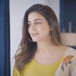 Shraddha Arya Instagram – Moms always know the best and right from my childhood, there are some habits that my mom has inculcated in me that I still carry in my heart and in my skincare cabinet.
To remove hyperpigmentation, mom would always make turmeric ubtan and still do the same with @mothersparsh Turmeric Healing Face Ubtan because it is the only ubtan available in powder form. It is an Ayurvedic formulation that restores skin’s natural radiance and improves overall skin tone. 
So, go get the purest form of care and say goodbye to your skin’s dark spots!
#Collaboration