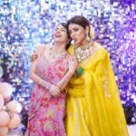 Shrenu Parikh Instagram - With My Cutie 💖💛@shrenuparikhofficial