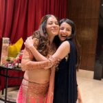 Shrenu Parikh Instagram - Meri pyaari sakhi ki shadi ho chuki hai doston!! . 2 down… 3 to go!! 😌🫢 Novotel Mumbai Juhu Beach
