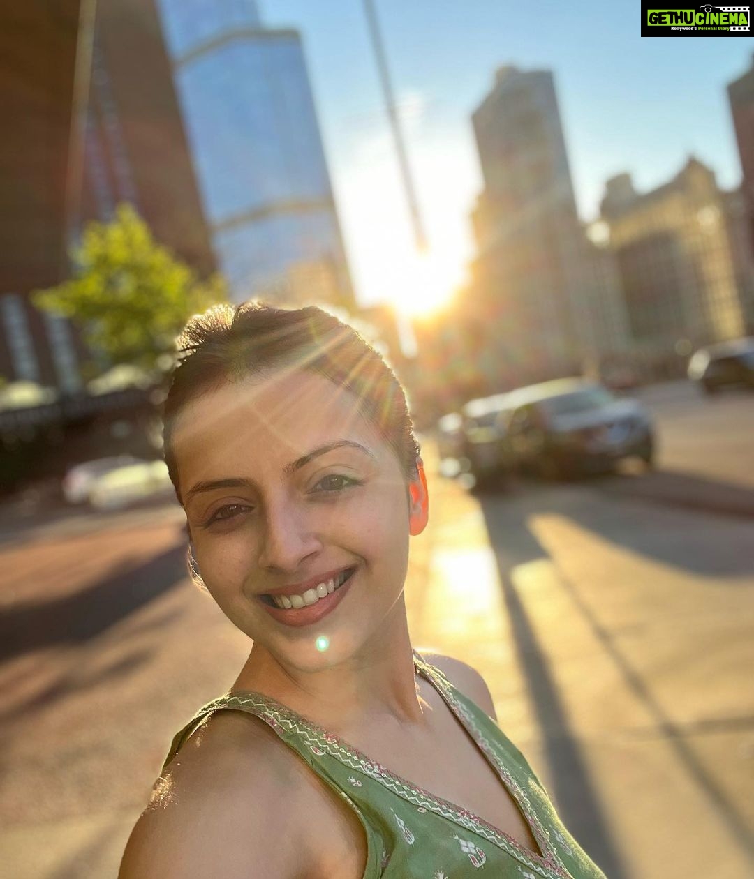 Shrenu Parikh Instagram - Saturday sun! . Catching some light and dodging some! . Balancing act! . Dress by @sugankesar Chicago, Illinois