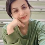 Shrenu Parikh Instagram - Aaya mausam…. Bimaari ka… Covid ka… . Just triggered me to make this when I saw Airport ka Haal! . . #trendingreels #reelitfeelit #covid_19 #covidmemes #transformation #reels #maskup