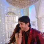 Shrenu Parikh Instagram - 2 days to go for #maitree ✨️❤️ Saransh & Maitree 🕺💃 Monday to Sunday, 7 pm only on @zeetv #maitree #zeetv #newshow #reels #instagram #instareels #trendingreels #maanmerijaan #shrenuparikh #zaankhan @sunshineproductionsofficial @shrenuparikhofficial @chaudharybhaweeka Mumbai, Maharashtra