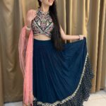 Shrenu Parikh Instagram - Ending this year with a lot of goods and bads, ups and downs, highs and lows! . Here’s to a better year, 2022 please be nice to us! . Stunning outfit by @neerusindia . Styled by my jaaneman @nehaadhvikmahajan