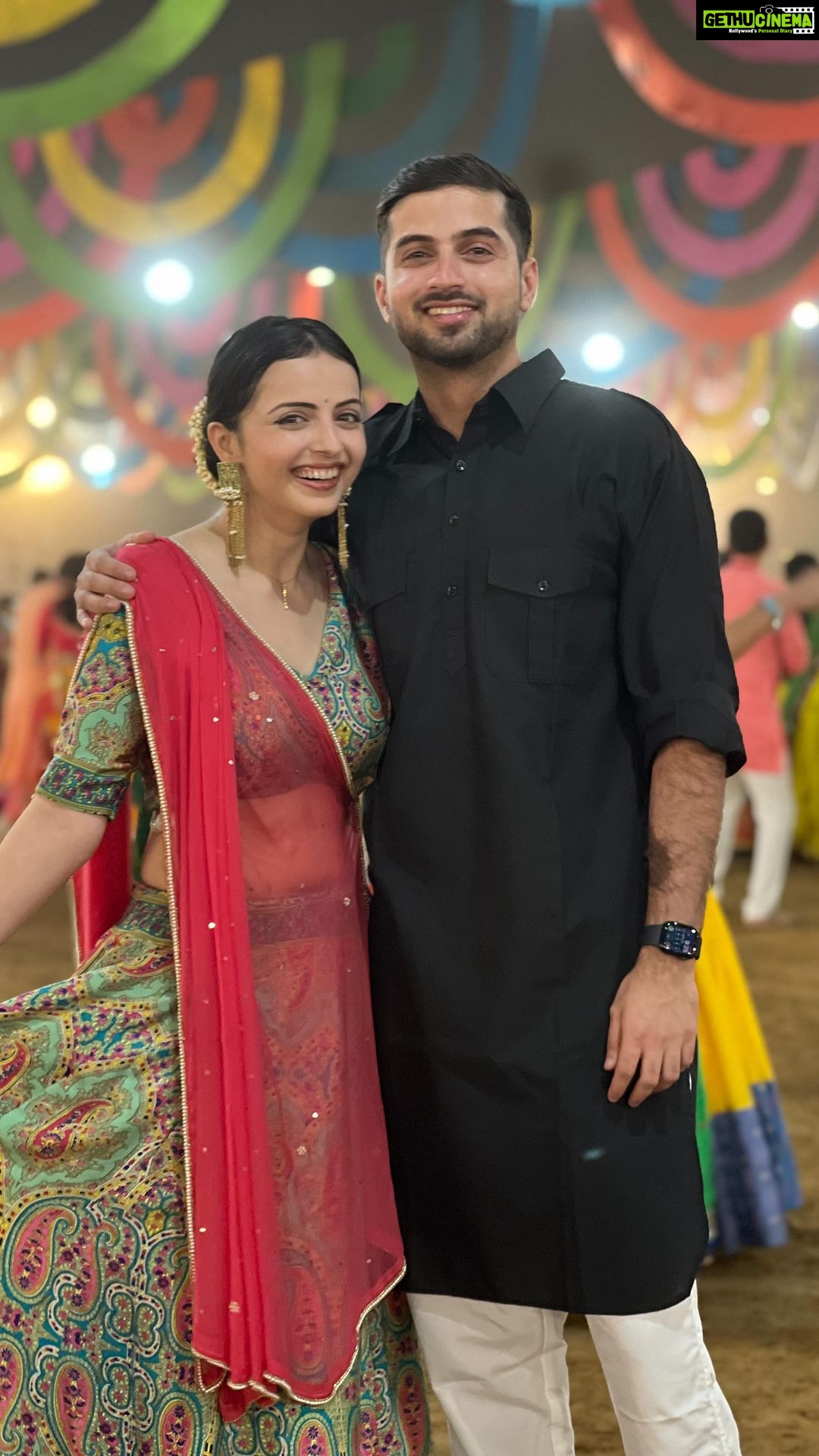 Shrenu Parikh Instagram - From going to cricket matches to coming to my sets, going for garba together to shifting in your new home (in all Indian potlu packing style), from doing my photo shoots to actually playing Yash Chopra songs on Chicago riverfront for your photos… we’ve done all sorts of crazy things… but it doesn’t take away the fact that I couldn’t have asked for more from God! . You’ve grown up to become a person we all are proud of! . To many more such crazy milestones ahead! . Happy birthday baby brother @shubhamparikhh