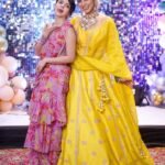 Shrenu Parikh Instagram - With My Cutie 💖💛@shrenuparikhofficial