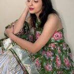 Shrenu Parikh Instagram - 🪷🪷🪷 . Outfit @aachho PR @dinky_nirh