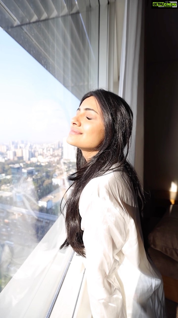 Shritama Mukherjee Instagram - SM believes in a simple but effective morning routine that’s better than a complex one. Starting her day with our Glow Inside Out Powder with sustainably sourced Nordic Marine Collagen that’s unique to us and other Bioactive skin loving nutrients, leaves her with a naturally glowing and healthy skin from within! Tap the link in bio to shop and give your skin that extra boost, first thing in the morning ✨ #tgm #tgmbeauty #glowingskin #skincareroutine #morningroutine #morningskincare #holistichealth Mumbai, Maharashtra