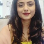 Shritama Mukherjee Instagram - I've grown up watching my parents sing and learning classical music comes on top of the priority list of every bengali family. 😄 So, I learnt classical music for about 10 yrs. from the same guruji as the original singer of the song (as I come from her hometown). But obviously, back to back acting projects dint let me pursue singing so it remained more of a passion than a career choice. Anyway, this lockdown has taught us all to pursue everything you love like never before. So, I've decided to entertain you guys with my songs. Here's the first one which I absolutely love and enjoy singing. Hope you like it. ♥️ #quarantinelife #music #passion #lovesinging #quarantinespecial #love #positivity #happiness #musicheals #wellnesswednesday