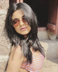 Shritama Mukherjee Instagram - Sun-Day close ups!!! ☀️
.
.
.
#sundaying #closeups #positivevibes #lifestyle #personalstyle #fashionista #passiontravel #beauty #instastyle #instafashion #travel #sunkissed #bythepool #michaelkors #luxurylifestyle #luxe #actor #influencer #entrepreneur #instagrammer