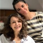 Shruti Seth Instagram – Munna and Bitiya 🥰
Some friendships are timeless and effortless. Thank you @dipannitasharma for being that kind of friend. 

📸 @dontpanic79 

#friends #girlfriends #shruphotodiary