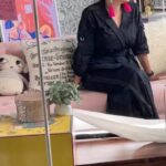 Shruti Seth Instagram - A pop of pink Outfit @_shrutisancheti Styling @nici.o.tine Make-up @tulsi5solanki Hair Styling @pujashrijain #newshow #newwork #anchor #host #bonafidebride #discovery #tlc #reels #trending #trendingreels #shruphotodiary