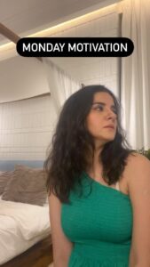 Shruti Seth Instagram - On those lazy days… #reels #trending #trendingreels #toughlove #shruphotodiary