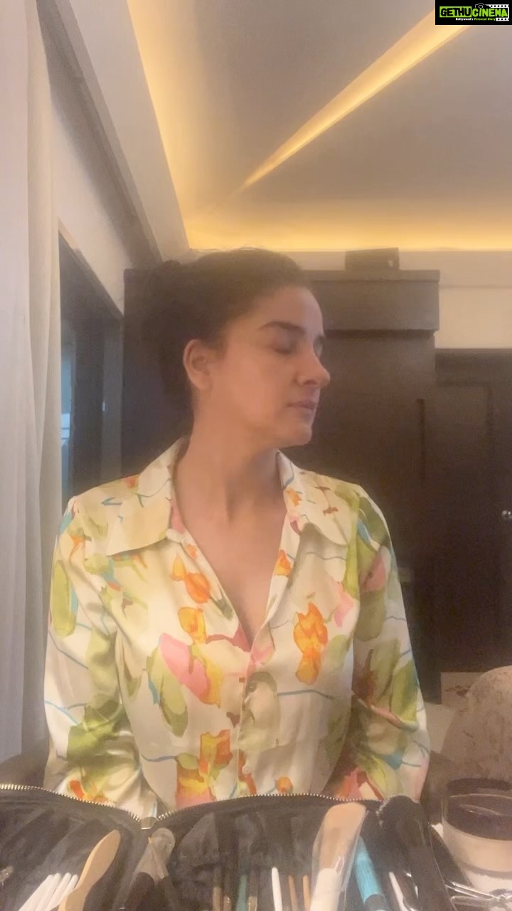 Shruti Seth - 1.8K Likes - Most Liked Instagram Photos