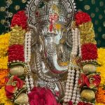 Shruti Seth Instagram - Happy Ganesh Chaturthi May Lord Ganesha bless you with love, peace & prosperity Ganpati Bappa Morya! #yearlytradition #ganpati #ganesha #shruphotodiary