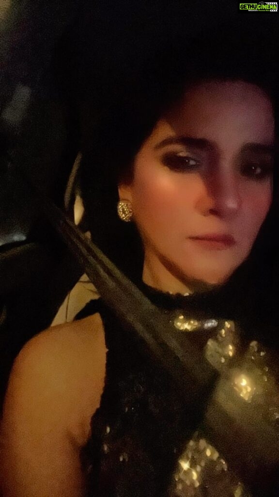 Shruti Seth Instagram - Always shimmering ✨✨✨ Have a crazy weakness for all things shiny/iridescent/sparkly/shimmering/glittery If it shines, I want it. In fact, I would like my epitaph written in sequins & glitter! Outfit @zara Earrings @hm Footwear @jimmychoo Clutch @coach #shine #shimmer #sequin #fashion #reels #5yearsofapplause #party #shruphotodiary