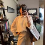 Shruti Seth Instagram - Same mirror, different reflections #ootd #fashion #accessories #shruphotodiary