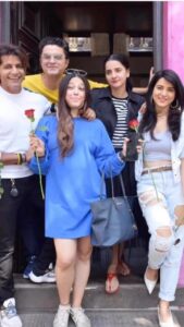 Shruti Seth Instagram - Who says nothing lasts forever??? 

Look at us! @additemalik @simplekaul @harshvasishth @karanvirbohra 
Shararat made us immortal 😜

#shararatforever #cast #friends #friendslikefamily #bestshowever #hotstar #disney #shararat