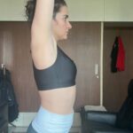 Shruti Seth Instagram – Always ready for yoga 

#yoga #practice #yogini #iyengar #fitmom #fitness #homeworkout #shruphotodiary