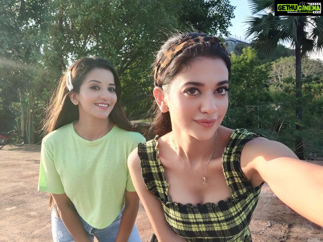 Shruti Sharma - 97.5K Likes - Most Liked Instagram Photos